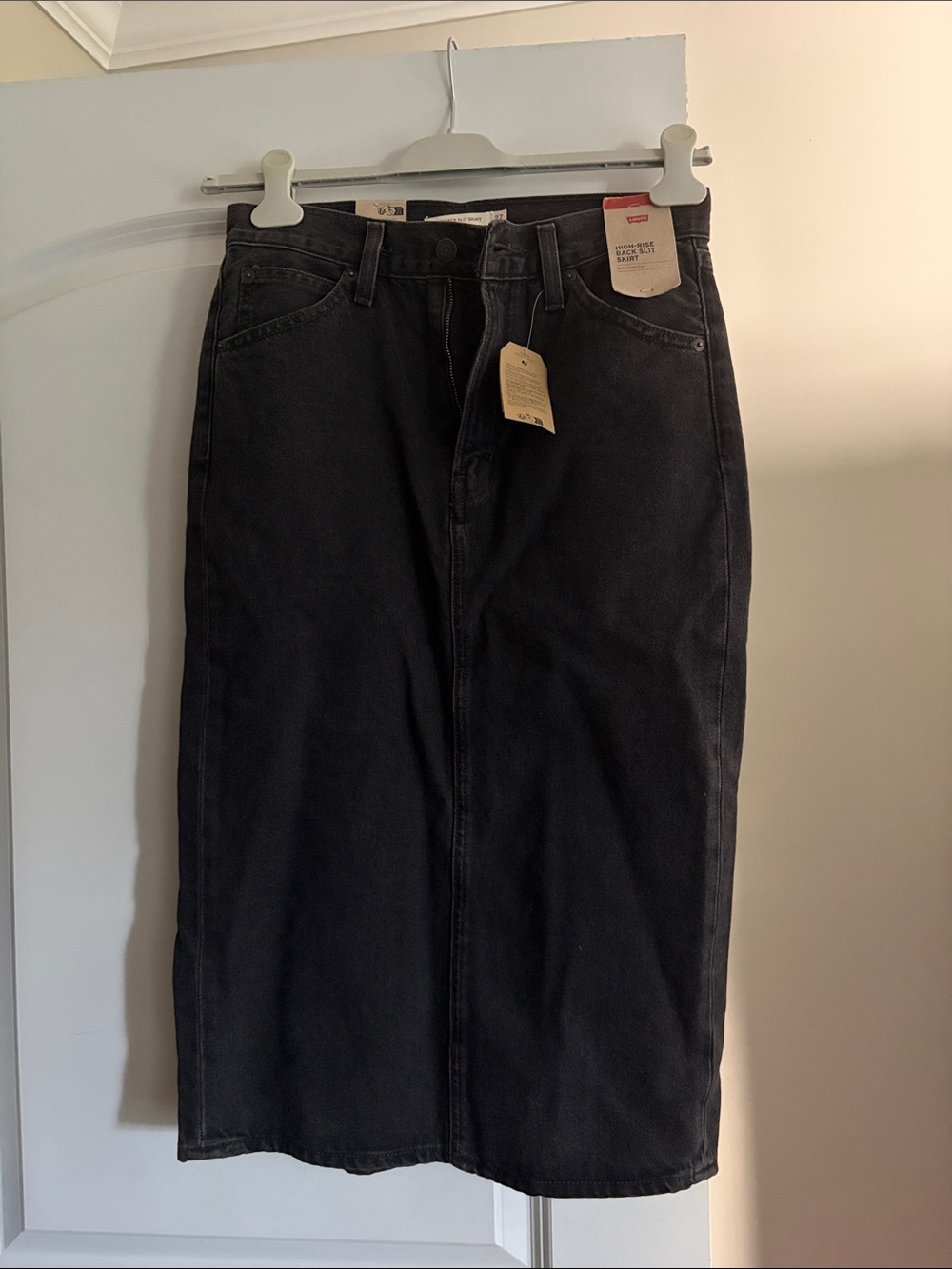 Levi's Midi Black Denim Skirt
